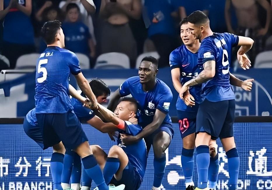 申花如果想补强前腰位置,可考虑内部挖潜,三位合适人选浮出水面